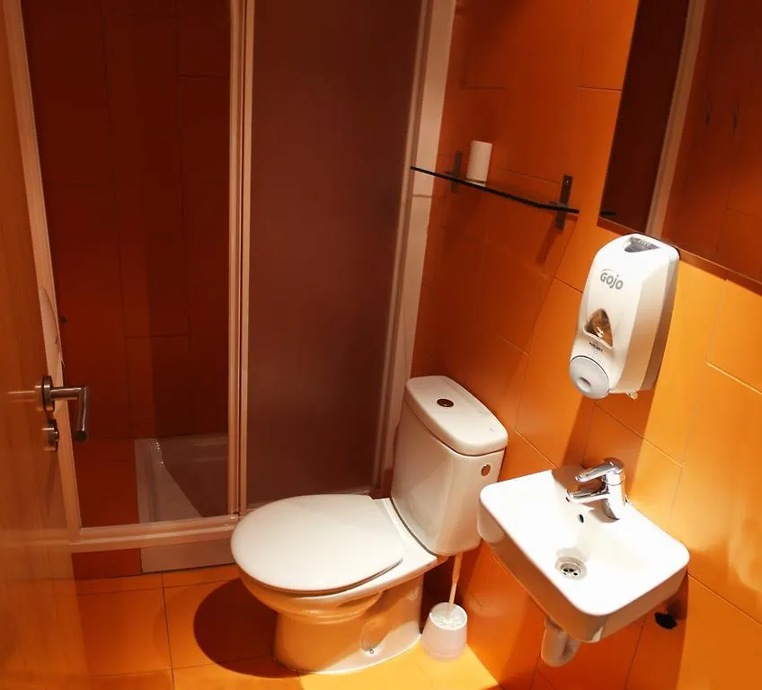 Equity Point Hostel Girona Spanien